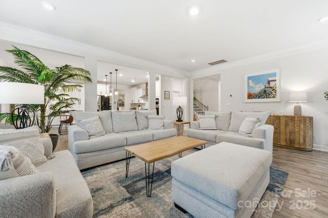 5011 English Laurel Court, Huntersville, NC 28078