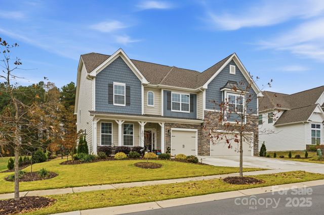 5011 English Laurel Court, Huntersville, NC 28078