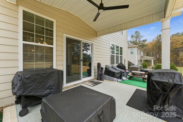 5011 English Laurel Court, Huntersville, NC 28078