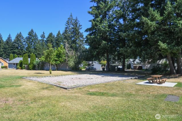 571 Malibu Drive SE, Lacey, WA 98503