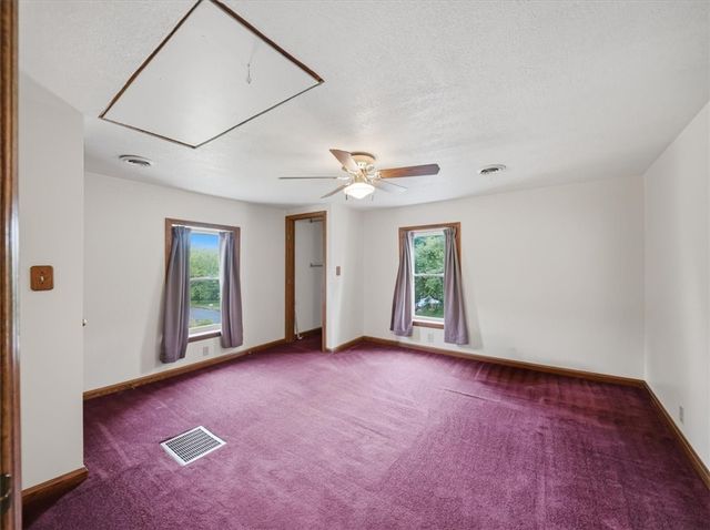 106 Savannah Gardner Rd, Shenango Twp, PA 16101