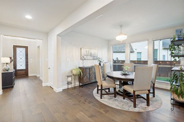 2848 London, The Colony, TX 75056