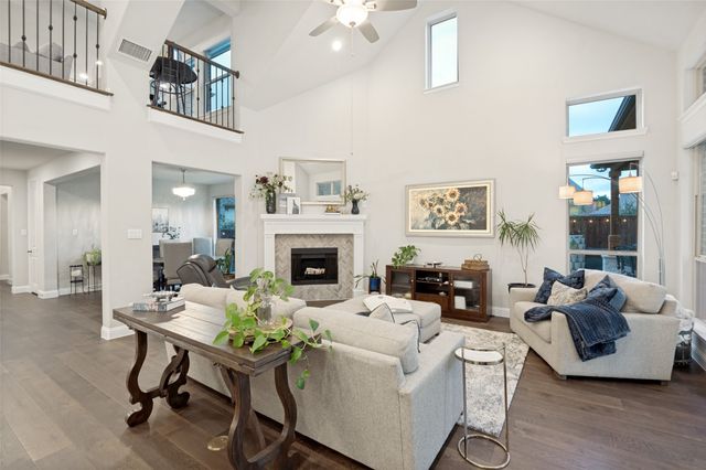 2848 London, The Colony, TX 75056