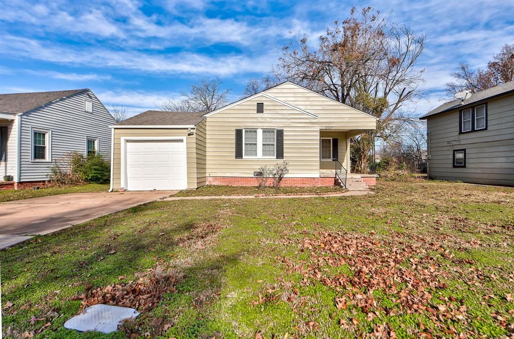 207 W Ercoupe Drive, Oklahoma City, OK 73110