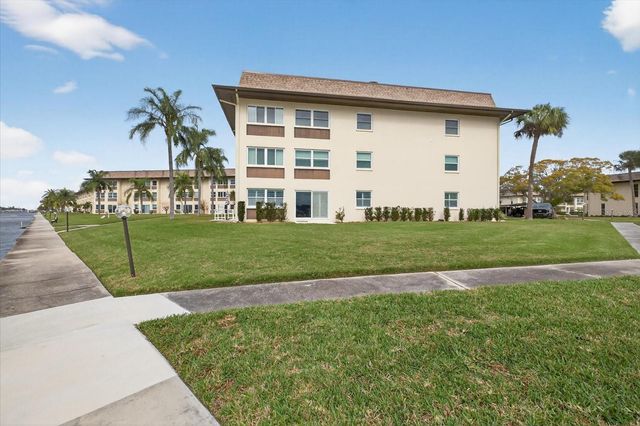 4678 MARINE PARKWAY 108, New Port Richey, FL 34652