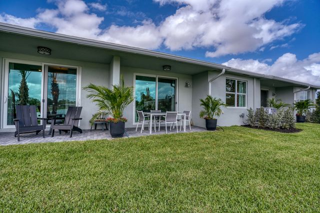 5820 SHINING SEA Court, Delray Beach, FL 33484