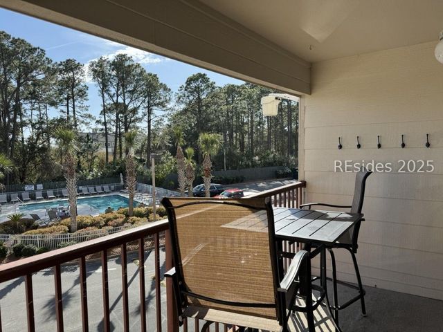 40 Folly Field Road 233, Hilton Head Island, SC 29928