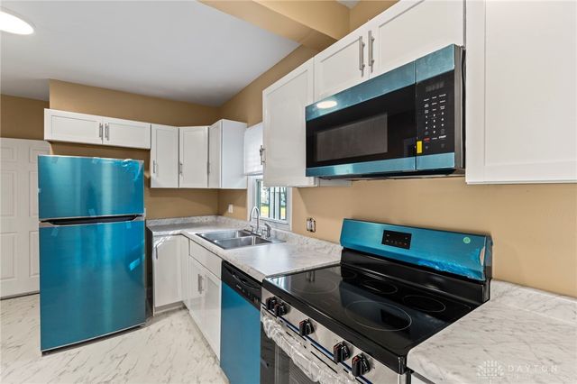 212 E Beechwood Avenue, Dayton, OH 45405