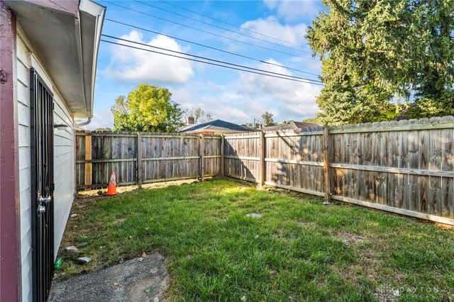 212 E Beechwood Avenue, Dayton, OH 45405