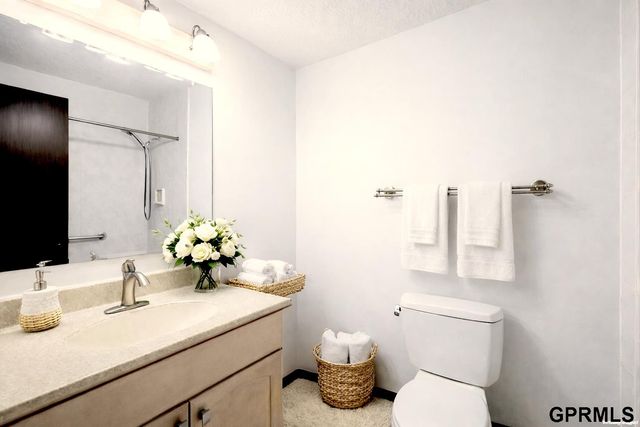 2610 Jack Pine Street, Bellevue, NE 68123