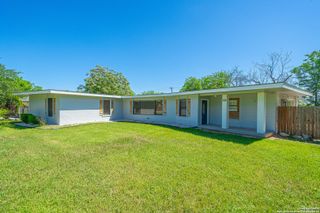 132 Rilla Vista, San Antonio, TX 78216