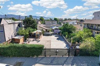 6856 Laurel Canyon Boulevard, North Hollywood, CA 91605