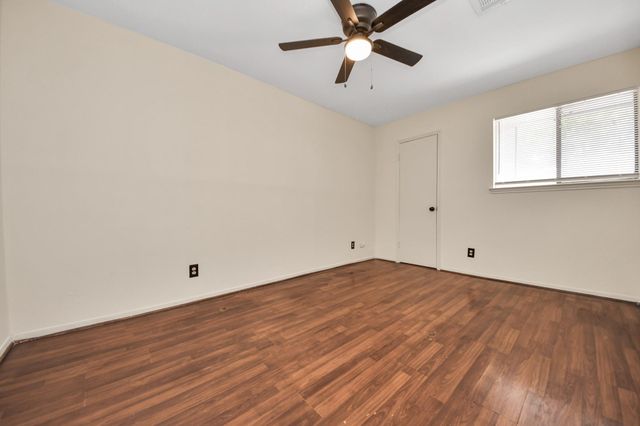 9001 Imogene Street A, Houston, TX 77036