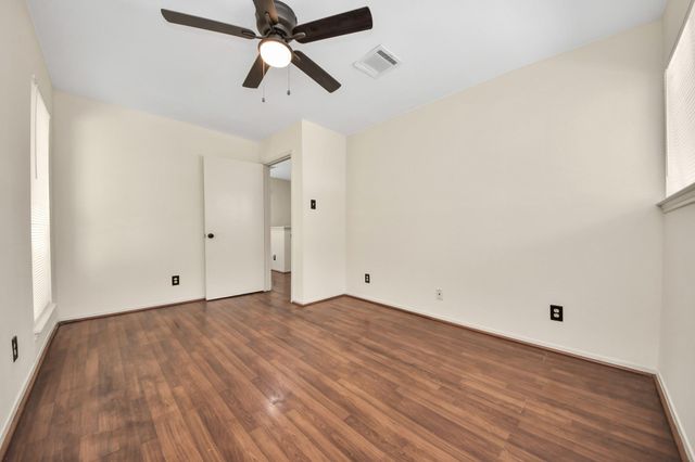 9001 Imogene Street A, Houston, TX 77036