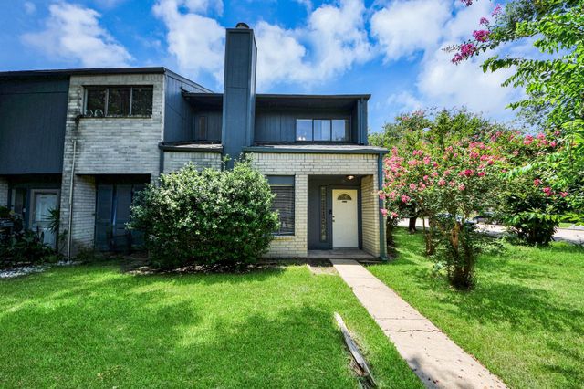 9001 Imogene Street A, Houston, TX 77036