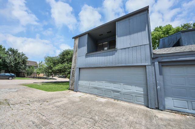 9001 Imogene Street A, Houston, TX 77036
