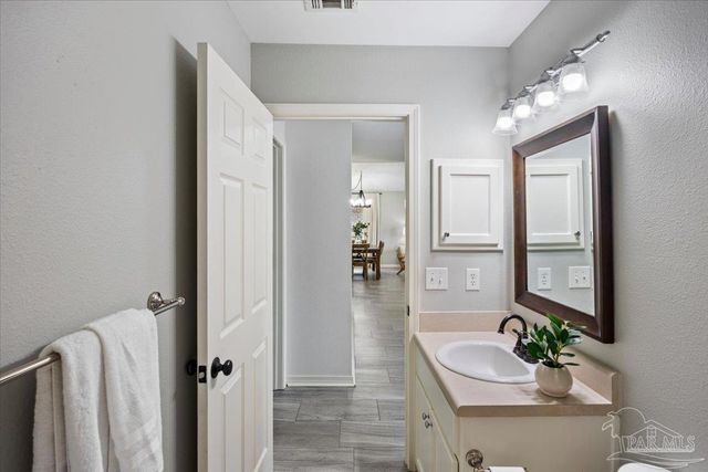 1226 Harrison Ave, Gulf Breeze, FL 32563