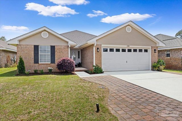 1226 Harrison Ave, Gulf Breeze, FL 32563