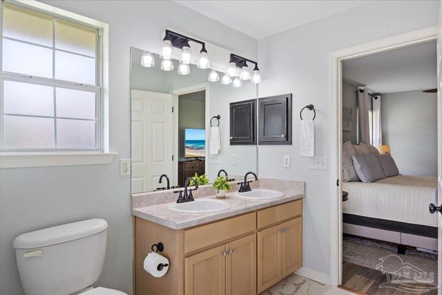 1226 Harrison Ave, Gulf Breeze, FL 32563