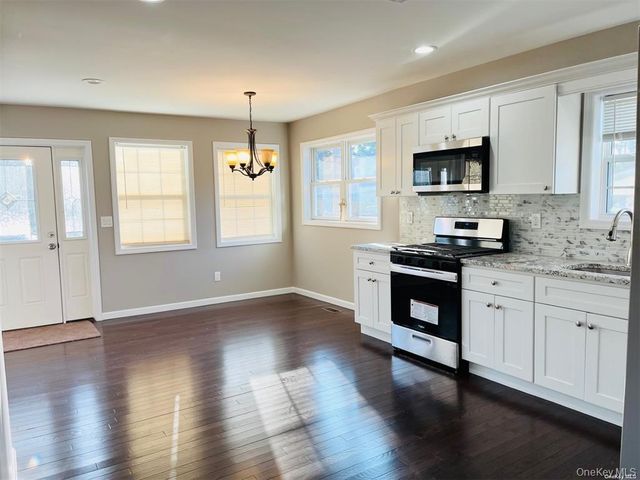 11 Grant Avenue, Brentwood, NY 11717