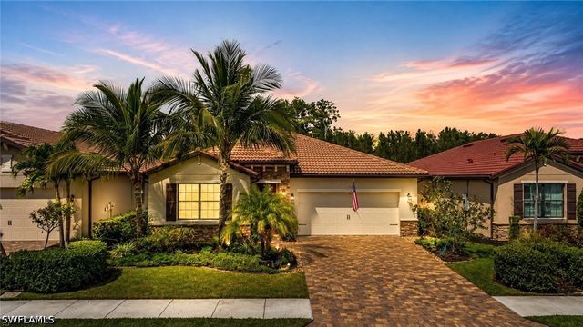 14329 Tuscany Pointe CV, Naples, FL 34120