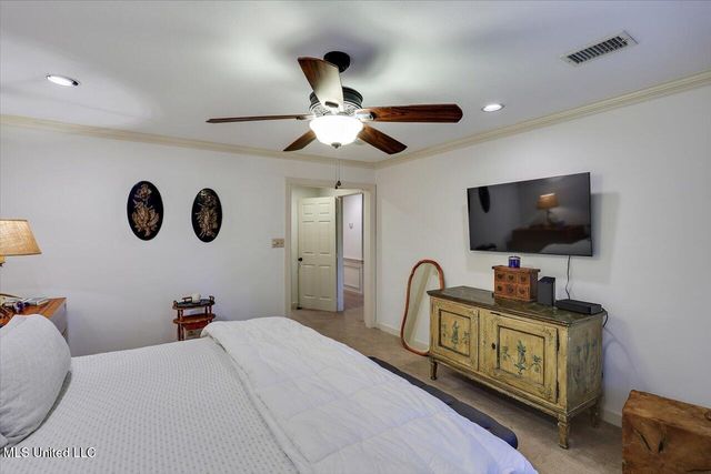 1 Eastbrooke Street, Jackson, MS 39216