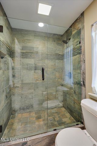 1 Eastbrooke Street, Jackson, MS 39216