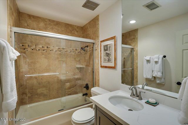 1 Eastbrooke Street, Jackson, MS 39216