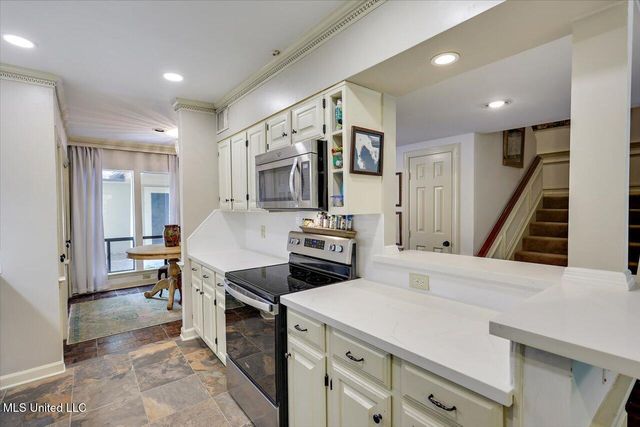 1 Eastbrooke Street, Jackson, MS 39216