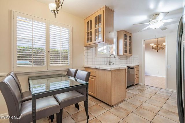 24229 Highlander Road, West Hills, CA 91307