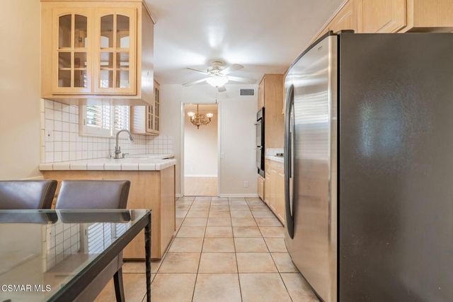 24229 Highlander Road, West Hills, CA 91307