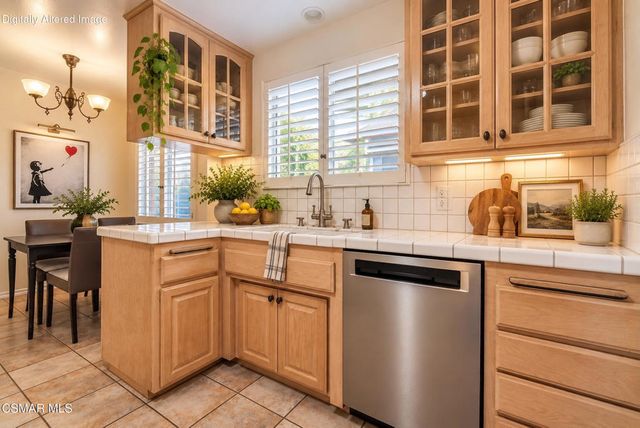 24229 Highlander Road, West Hills, CA 91307