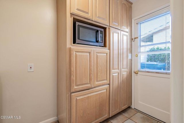 24229 Highlander Road, West Hills, CA 91307