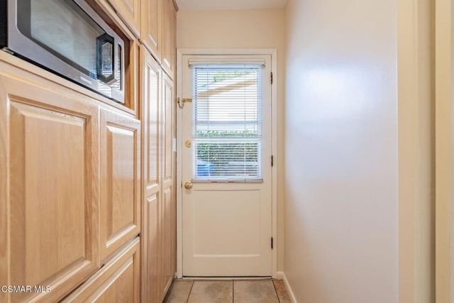 24229 Highlander Road, West Hills, CA 91307