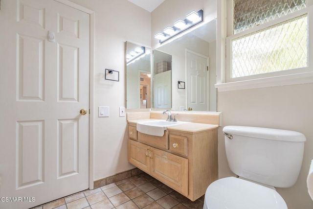 24229 Highlander Road, West Hills, CA 91307
