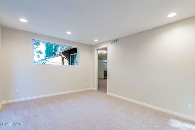 24229 Highlander Road, West Hills, CA 91307