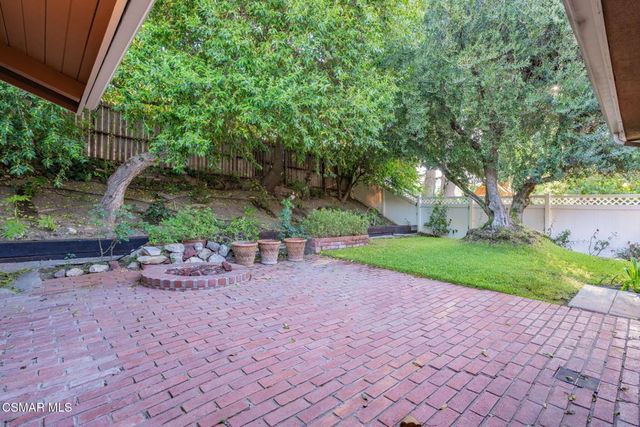 24229 Highlander Road, West Hills, CA 91307
