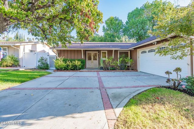 24229 Highlander Road, West Hills, CA 91307