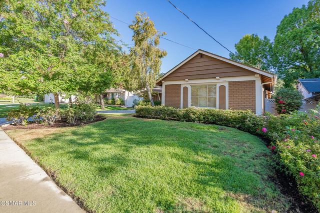 24229 Highlander Road, West Hills, CA 91307