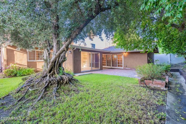 24229 Highlander Road, West Hills, CA 91307