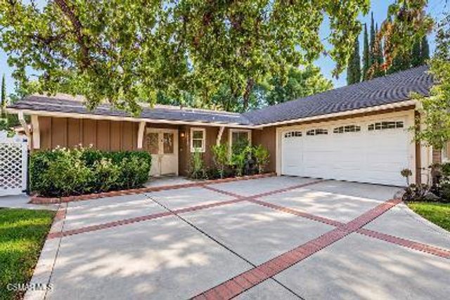 24229 Highlander Road, West Hills, CA 91307