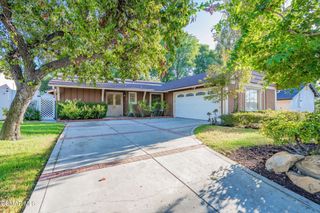 24229 Highlander Road, West Hills, CA 91307
