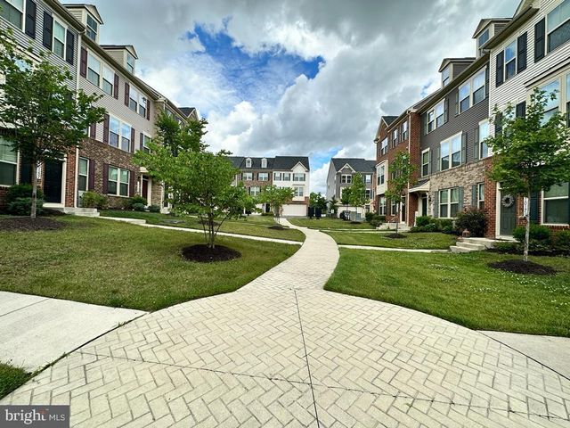 10159 DORSEY LN, Lanham, MD 20706