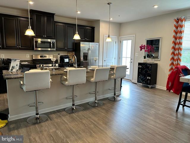 10159 DORSEY LN, Lanham, MD 20706
