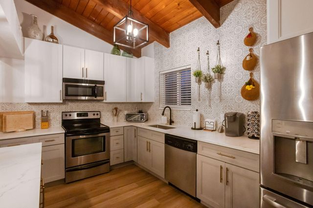 2541 Southridge Road, Delray Beach, FL 33444