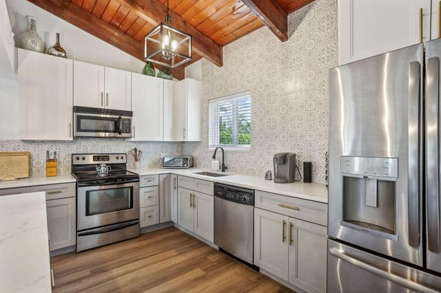 2541 Southridge Road, Delray Beach, FL 33444