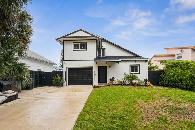 2541 Southridge Road, Delray Beach, FL 33444