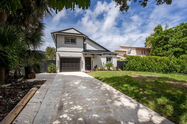 2541 Southridge Road, Delray Beach, FL 33444