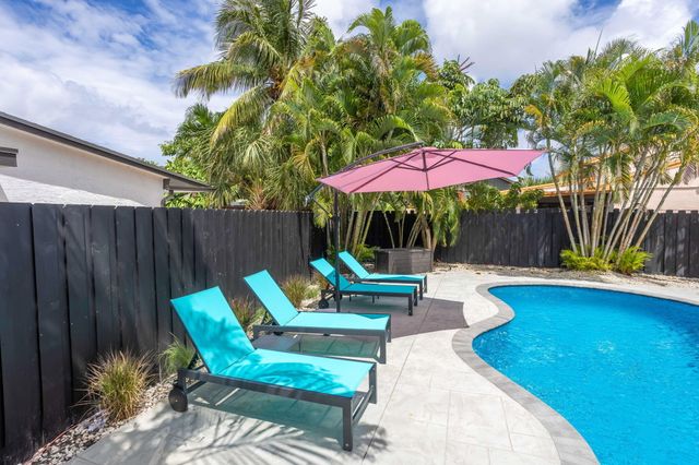 2541 Southridge Road, Delray Beach, FL 33444