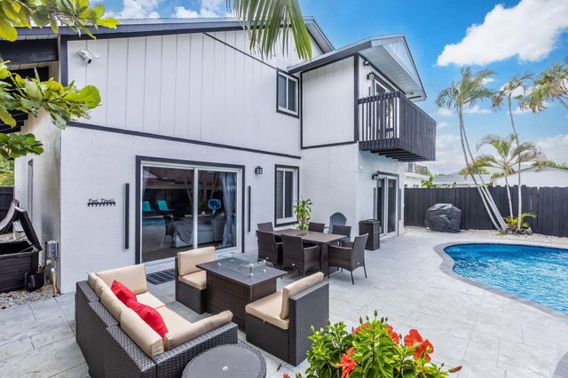 2541 Southridge Road, Delray Beach, FL 33444